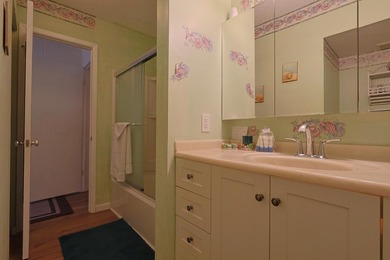 Fully furnished and rental-ready! This 2 bed, 2 bath unit - photo 17