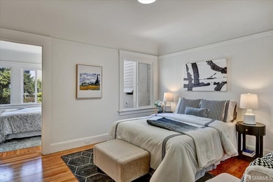 Beautiful Central Sunset semi-detached home ideally located just - photo 19