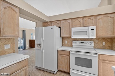 Beautifully well-maintained home offering elevated Florida - photo 24