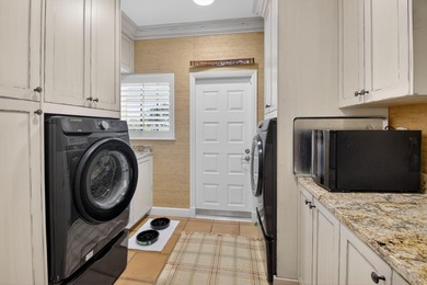 Pristine, traditional home offering 3 bedrooms/den with over - photo 24