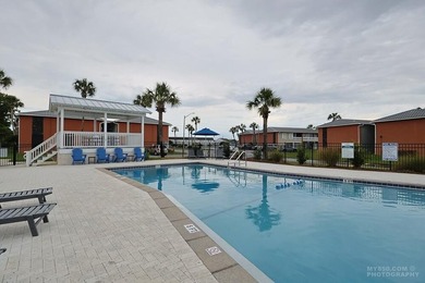 Fully furnished and rental-ready! This 2 bed, 2 bath unit - photo 36