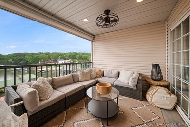 Stunning remodeled top-floor condo in a prime Lake Ozark - photo 1