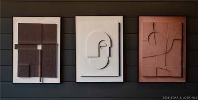 Stunning remodeled top-floor condo in a prime Lake Ozark - photo 10