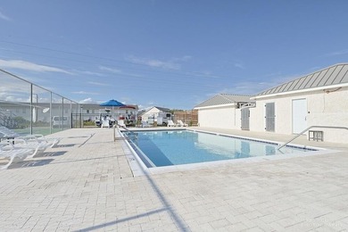 Fully furnished and rental-ready! This 2 bed, 2 bath unit - photo 52