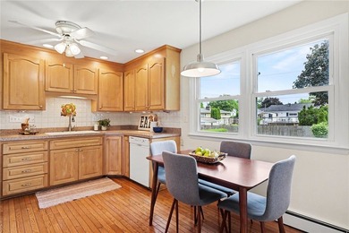 Stretch Out & Relax In This Fantastic 4-Level Split Level - photo 9