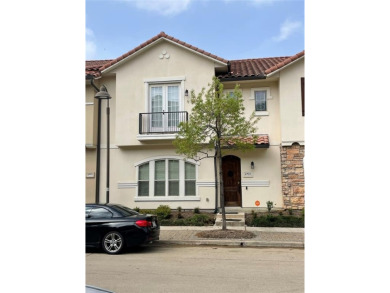 Lake Condo For Sale in Irving, Texas
