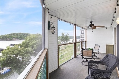 Seller offering a $5,000 Credit toward living room furniture & - photo 2