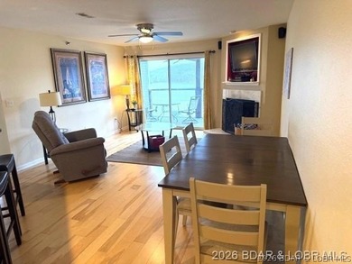 Seller offering a $5,000 Credit toward living room furniture & - photo 8