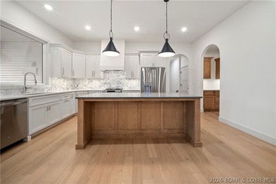 Impressive brand new construction in the sought-after Porto Cima - photo 8