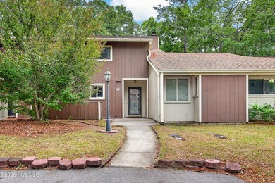 Welcome to 97 Quarterdeck, a charming, well maintained townhome - photo 1