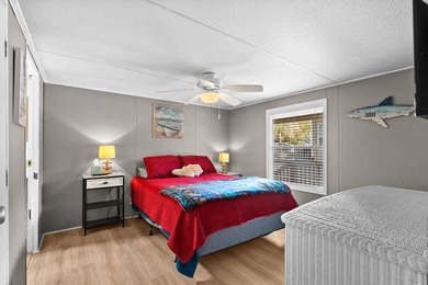 MUST SEE... EXCELLENT LOCATION ON LARGE DOUBLE LOT NEAR THE - photo 33