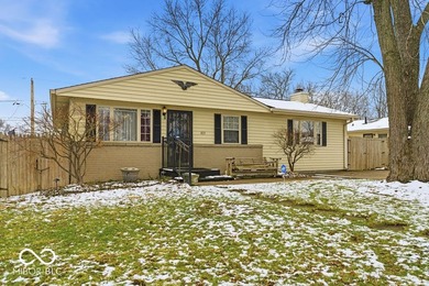 (private lake, pond, creek) Home For Sale in Indianapolis Indiana