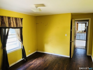What a terrific, convenient location near beautiful Holly Pond - photo 4