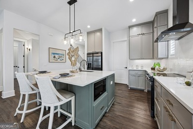 Beautiful marsh front coastal-style home surrounded by - photo 10