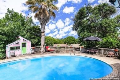 (private lake, pond, creek) Home For Sale in Live Oak Texas