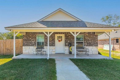 Brazos River - McLennan County Home For Sale in Waco Texas