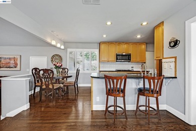MAJOR Price Improvement! Reduced by $100,000. Exceptional Value! - photo 11