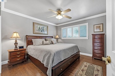 MAJOR Price Improvement! Reduced by $100,000. Exceptional Value! - photo 20