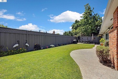MAJOR Price Improvement! Reduced by $100,000. Exceptional Value! - photo 29