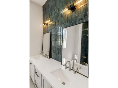 Stunning new-build at Lake Dabinawa, offering high-end - photo 29