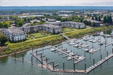 Lake Condo For Sale in Portland, Oregon