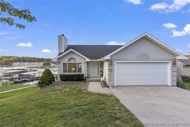 Rare lakefront gem offering a prime location by land and water - photo 3