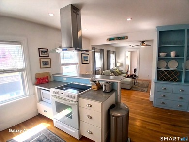 Ocean House is an eleven unit, mixed use, historic property - photo 19