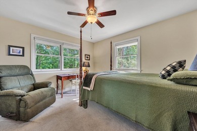 Beautiful Contemporary open floorplan @2,000 finished sq ft - photo 19