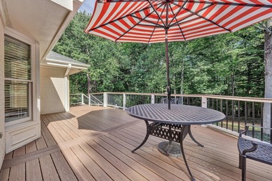 Beautiful Contemporary open floorplan @2,000 finished sq ft - photo 21