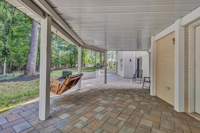 Beautiful Contemporary open floorplan @2,000 finished sq ft - photo 29