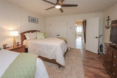 Experience luxury lakefront living in this stunning waterfront - photo 20