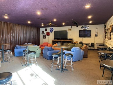 Established restaurant & bar located on Main Street Challis just - photo 20