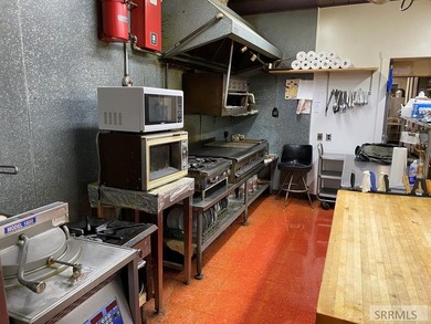 Established restaurant & bar located on Main Street Challis just - photo 34