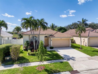 (private lake, pond, creek) Home For Sale in Pembroke Pines Florida