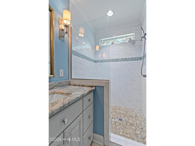 Absolute gem in Parker's Pointe. If you have been looking for a - photo 44