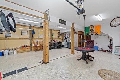 Absolute gem in Parker's Pointe. If you have been looking for a - photo 58