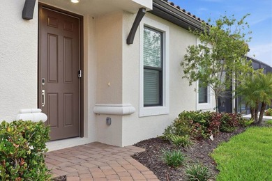 Welcome to resort-style living in the highly sought-after - photo 4