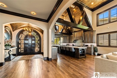 Luxury Lakefront Living! Experience breathtaking Lake Erie views - photo 11