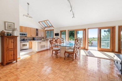 Discover a hidden gem with breathtaking water views in the - photo 11
