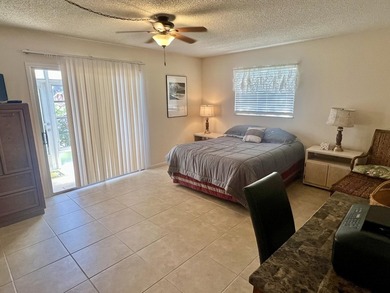 Welcome to this charming one-bedroom, one-and-a-half-bath - photo 12