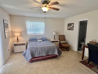 Welcome to this charming one-bedroom, one-and-a-half-bath - photo 13