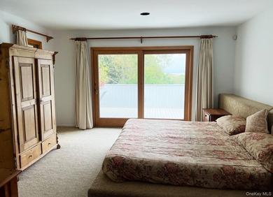 Discover a hidden gem with breathtaking water views in the - photo 15