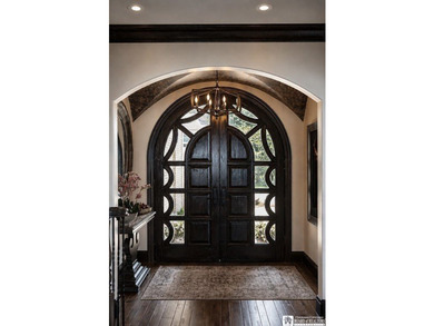 Luxury Lakefront Living! Experience breathtaking Lake Erie views - photo 18