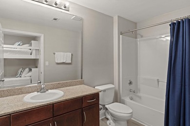 Welcome to Laketown Wharf Resort in the heart of all the fun and - photo 24