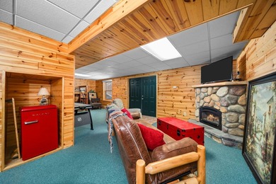 Relax and enjoy the beautiful views from this cozy 3-bedroom - photo 25