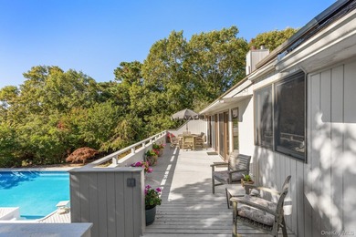 Discover a hidden gem with breathtaking water views in the - photo 26