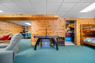 Relax and enjoy the beautiful views from this cozy 3-bedroom - photo 27