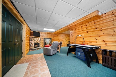 Relax and enjoy the beautiful views from this cozy 3-bedroom - photo 28