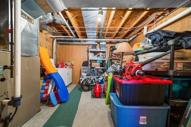 Relax and enjoy the beautiful views from this cozy 3-bedroom - photo 30