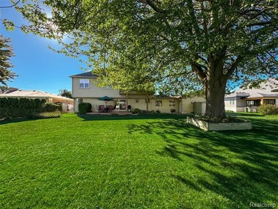 Welcome to the waterfront lifestyle in The Colony! Enjoy - photo 31